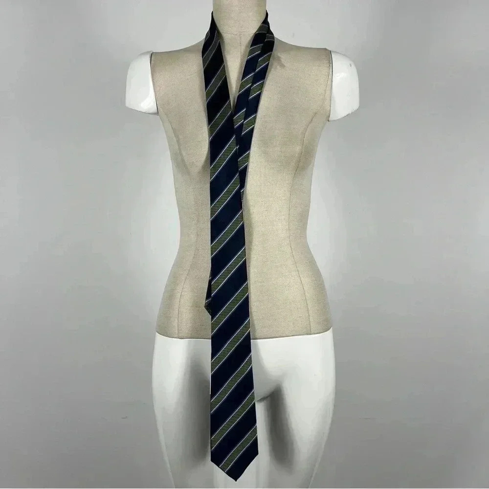 Banana Republic tie